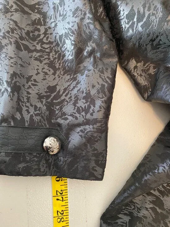 Spirit Halloween Black Costume Coat w/ Hood Skeleton Royalty Chains Bones Large - Picture 12 of 13